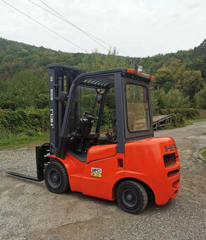 Heli CPCD25, diesel ISUZU, polokabína, triplex, pozicionér - 7