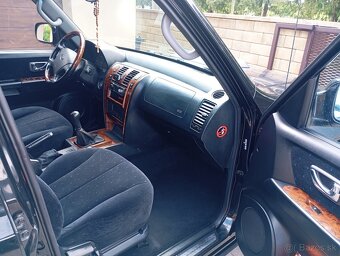 Predám Hyundai Terracan 2.9 CRDi, manual - 7