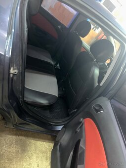 Predám opel corsa d rok2010 1.2 16v 59kw - 7