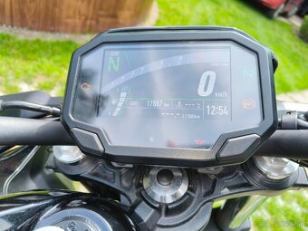 KAWASAKI Z650 - 7