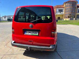 VW Transporter T5 2.5 TDI 96kw 394 000 km 2004 9 miest - 7