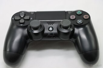 PS4 Slim 500GB + ovládač + káble - 7