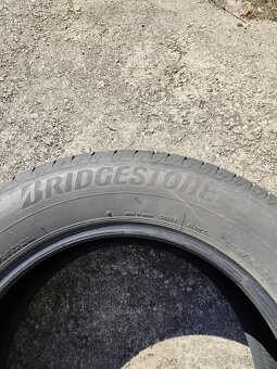 225/65R17 102H Bridgestone letná - 7