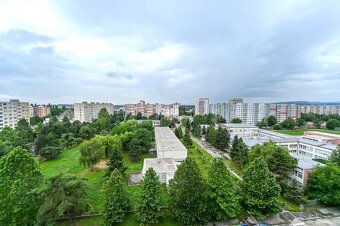 JENISEJSKÁ: MODERNÝ 3 izb. byt 68 m2 + loggia.Klimatizovaný, - 7