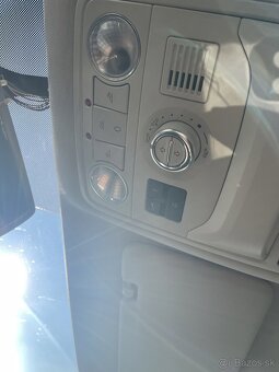 predam VW sharan 2.0tdi dsg 125kw highline 7miestne - 7