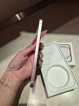 Iphone 15 plus , Pink 128 GB - 7