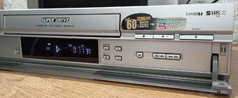 PANASONIC NV-HS830 .... S-VHS ET HIFI videorekorder .... - 7
