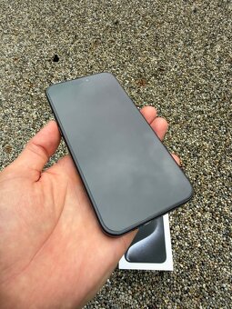 IPhone 15 pro max 512GB - baterie 100% - 7