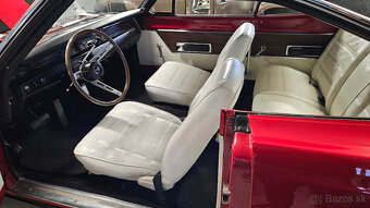 1969 Plymouth GTX 440 V8 - muscle car, po renovaci - 7