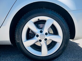 Audi A4 Avant B8 2.0 TDI 2010 - automat - 7