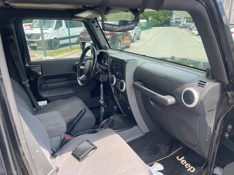 Jeep wrangler 3,8 - 7