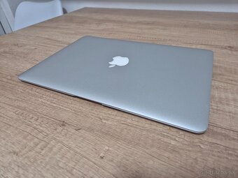 MacBook Air (13-inch, 2015) /Intel Core i5/8GB RAM/128GB SSD - 7