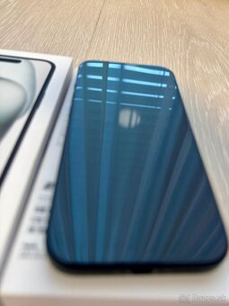 iPhone 15, 128GB Black - TOP stav - 7