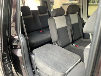 VW Caddy MAXI 7 miestna, 1,6Tdi 75KW - 7