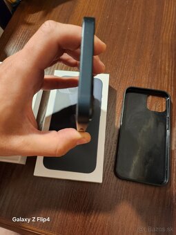iPhone 13 128GB Midnight Black - 7