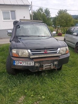 Predám Pajero - 7