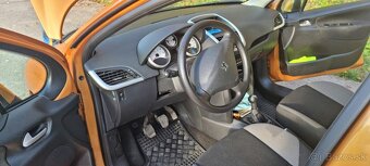 Peugeot 207 1.4 benzín 2008 - 7