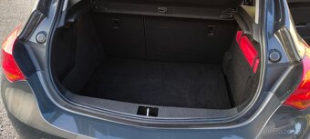 Predám Opel Astra J , 1,6 Automat Benzín r.2015 132000Km - 7