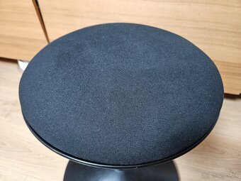 IKEA NILSERIK Stolička na aktívne sedenie - 7