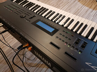 Yamaha SY77 - 7