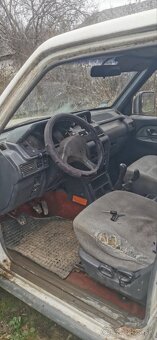 Mitsubishi Pajero - 7