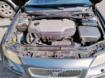 Volvo V70II facelift D5 120kw -Náhradní díly - 7
