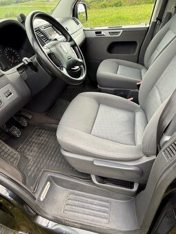 VW Multivan T5 4x4 - 7