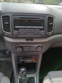Volkswagen Sharan 7N 2.0 TDI (2012) + zimná sada pneumatík - 7