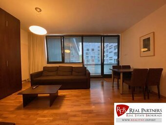 Prenájom 2 izbový byt, 58 m2,River park,Dvořákovo nábrežie,S - 7