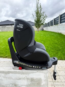 Autosedačka Britax Römer Dualfix M i-Size čierna - 7