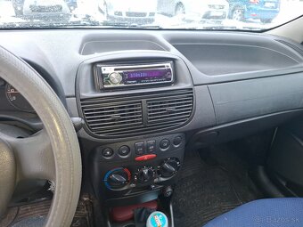 Fiat  Punto - 7