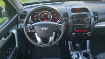 KIA SORENTO 2.2 CRDi 4WD AUTOMAT - NOVÁ STK/EK - SUPER STAV - 7