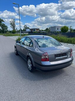 Volkswagen Passat 1.9 TDI Business - 7