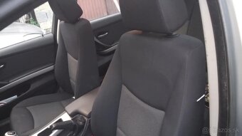 BMW 320d, E90 120kW - 7