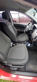 Predám Hyundai i20 1,2 rok výroby 2011 - 7