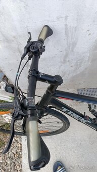 trek fx3 - 7
