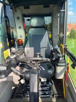 Kolesový bager Volvo EW160E s rotátorem - 7