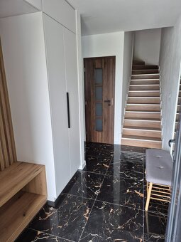 4-IZBOVÝ RADOVÝ RODINNÝ DOM - 7