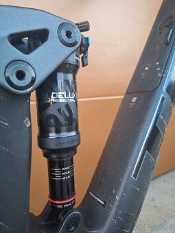 Trek Top Fuel 9.8 XT - 7