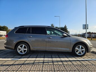 Volkswagen Golf Variant 1.6 TDI 77kW Comfortline NIZSIA CENA - 7