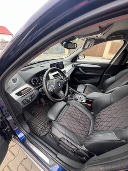 BMW X1 xDrive 20i A/T - 7