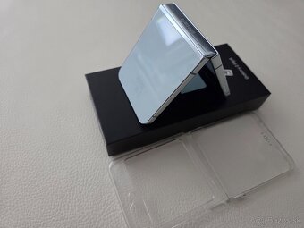 Samsung Z flip5 256g.. - 7
