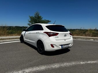 Hyundai i30 1.6 MPI - 7