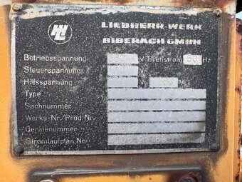 Liebherr vežový žeriav - 7