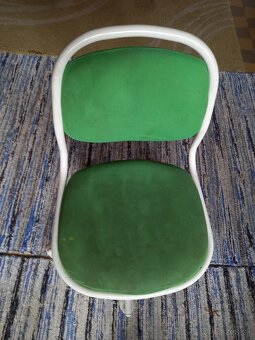 Predám detský polohovateľný stôl IKEA Pahl - 7