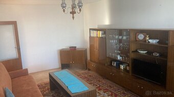 Prenajmem 3 izbový byt v centre - 7