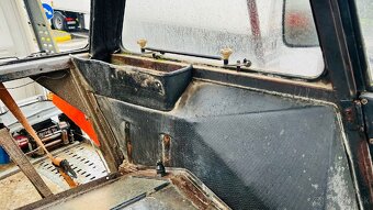 Predam kabinu zetor 12145 - B typ - 7