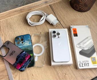 Apple iPhone 16 Pro 128GB Biely TOP STAV - 7