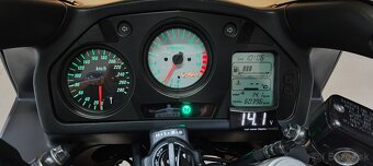 Honda VFR 800 FI 2001 - 7