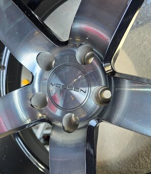Vossen 5x112 265/35 R22 celoročné pneumatiky - 7